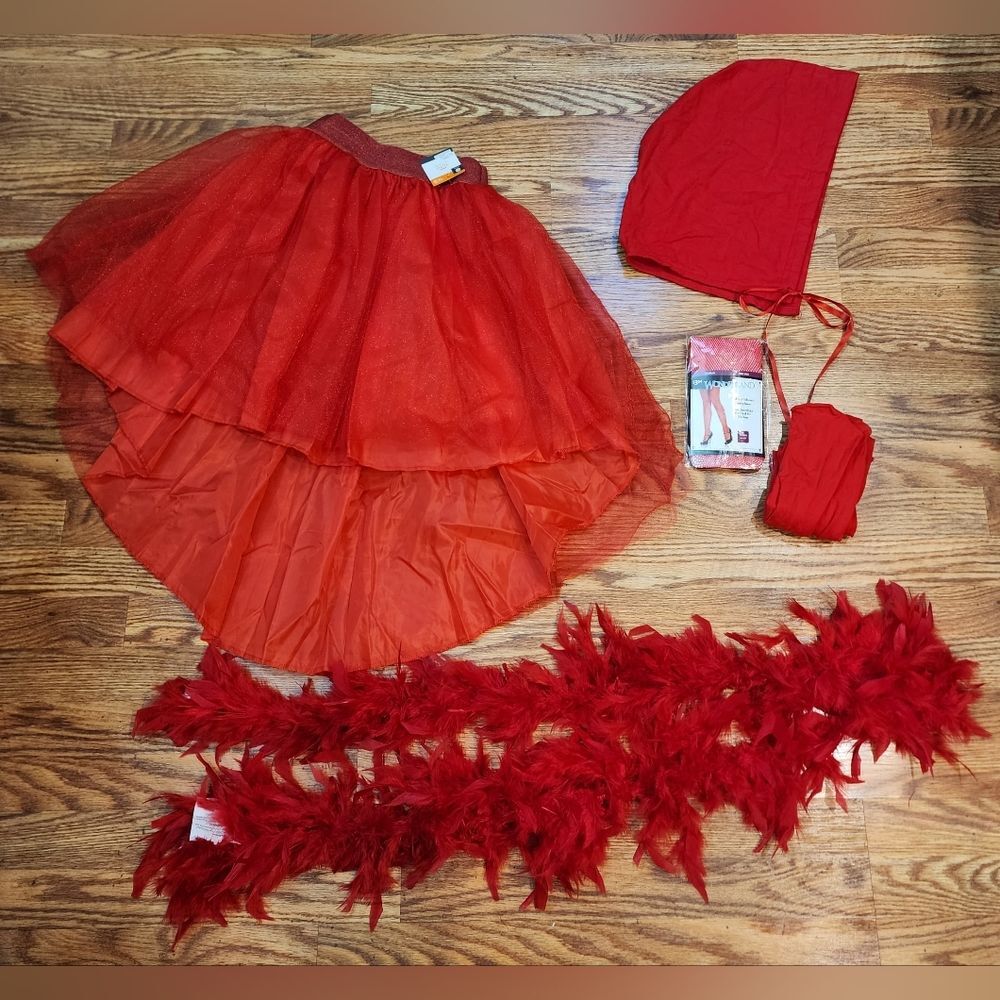 Red 5 piece Costume Bundle